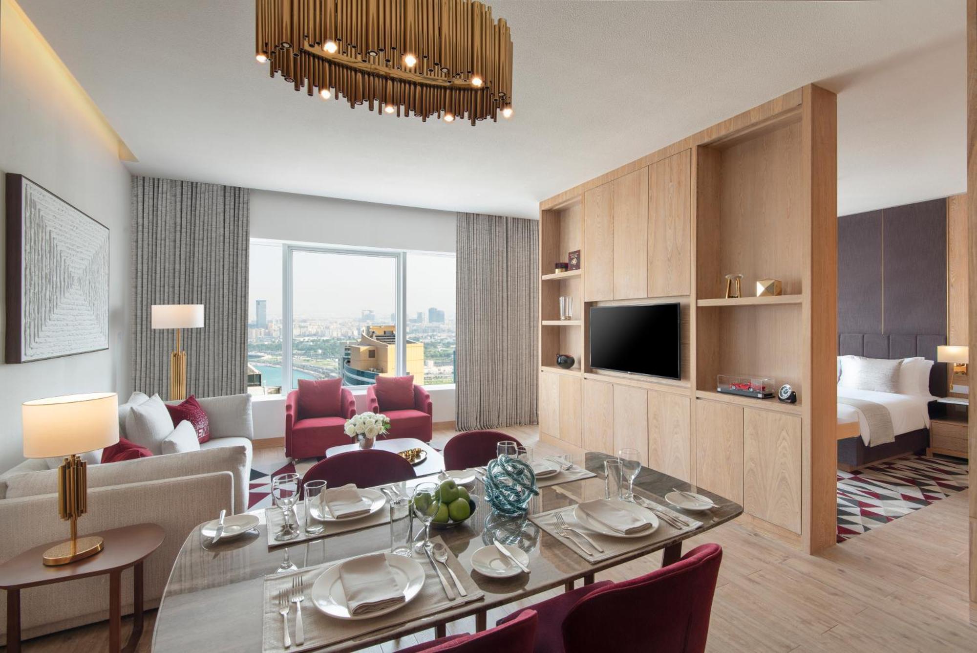The Bentley Luxury Hotel & Suites Доха Екстериор снимка A suite at the hotel